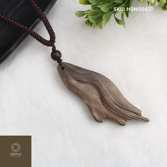 Minimalist Wooden Pendant Necklace with Organic Design