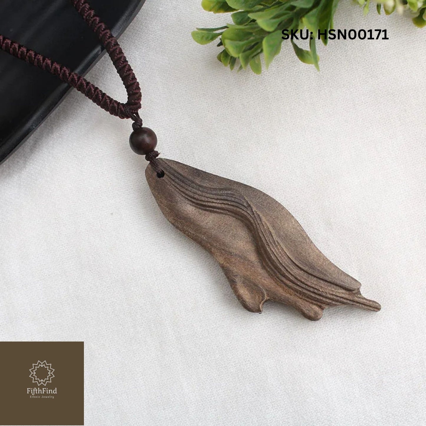 Elegant Wooden Pendant Necklace with Flowing Design