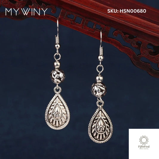 Elegant Silver Teardrop Earrings - Boho Chic Jewelry